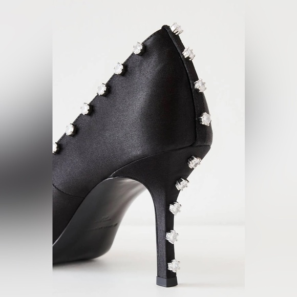 Alexander Wang Delphine 85 Crystal Stud Pump, Black Size 37.5 New + DustBag $895 - Picture 9 of 16